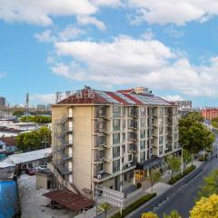 JI Hotel Shanghai Jinqiao Road Subway Station