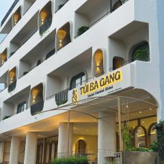 Túi Ba Gang Central Hotel