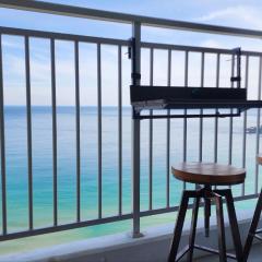 Yangyang Ocean Stay, Top Floor, Titanic View