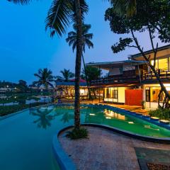 Mia Riaan Lake View Resort