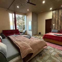 Hotel Sunrise Inn & Restaurant, Kanatal