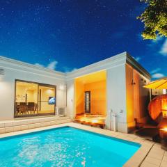 プールヴィラ瀬底リシェス 星空サウナandジャグジーでととのう