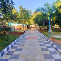 Glass House Yelagiri