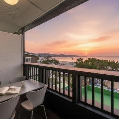 Donghae badae meomuleuda