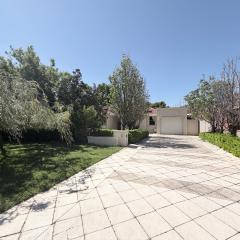 Bright and modern home in heart of South Perth