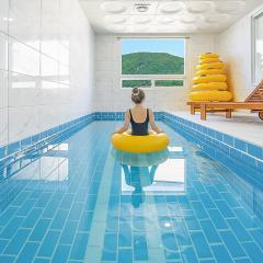 Gangneung Cresostay pension