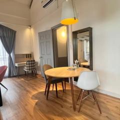 Lim Concept - Lim Parrot