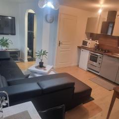 Apparemment deux chambres