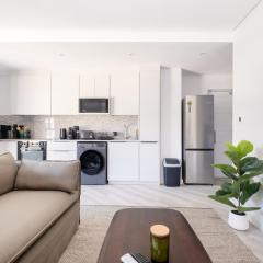 116 Paarl - Lux 1 Bedroom Apt with AC and Parking