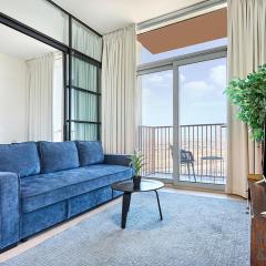 Amazing 2BR in Collective 2