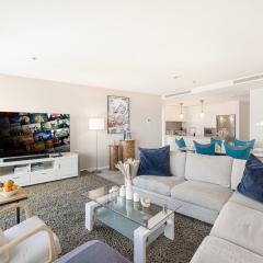 Livin' Holidays - 2 BR - Jadaf Panoramic View