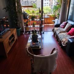 Private room Tours Metro cerca