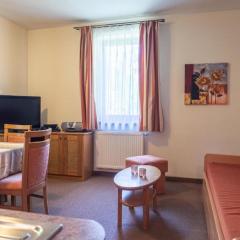 Lomnica Orange Apart