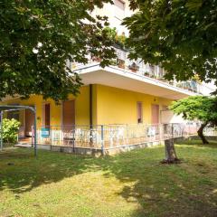 Pinewood escape with garden