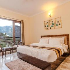 ExoticStays At 3 Bedroom Villa With Open Air Lawn & BBQ l Bonfire l Kumarhatti Kasauli