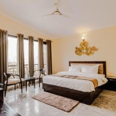 Exotic Stays I 3 Bedroom Villa With Open Air Lawn & BBQ l Bonfire l Kasauli