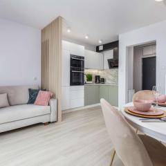 Świnoujście Cozy Apartment with Parking & Terrace by Noclegi Renters