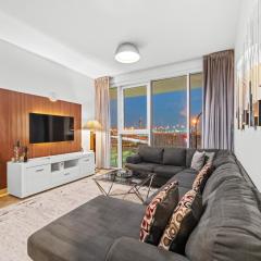 Contemporary 1BR City View Apartment at 1 Residence