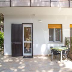 Modern accommodation with a lovely patio