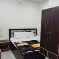 Ma Tulshi Geust House