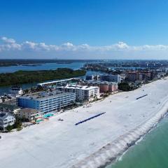 El Mar Townhome - Unit D