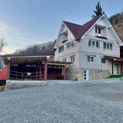 Cabana Bianca & Iair