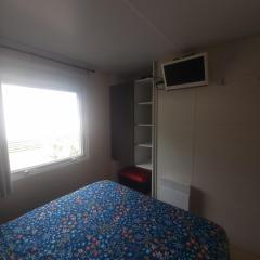 Charmant mobil-home, piscine, wifi, climatisé