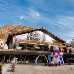 Grand Hotel Courmayeur Mont Blanc, by R Collection Hotels