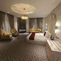 Hotel Heaven Heights F7