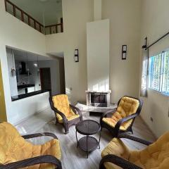 Casa Aconchegante na Serra da Cantareira em Condomínio Fechado