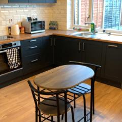 Melody cosy comfortable room in fennan high way