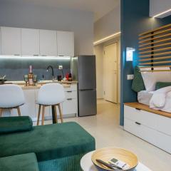 SpaceEight PrimeSuite Steps from Metro by Gimispace Rentals