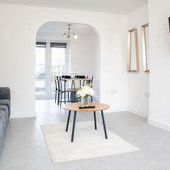 Big 4-Bed House in Haydock Ideal for Work Crews