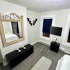 Bright Private Room Shared Bathroom