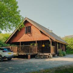 3 Bed in Higher Clovelly 00367