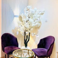 Sea View Holiday Home with Parking