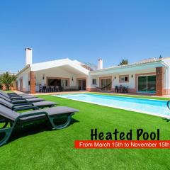 Ponta da Piedade Family House