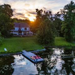 Sparrow Lake Guest House