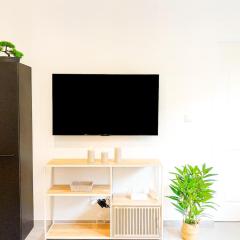 Appartement équipé vue phare, 2 min plage & ferry