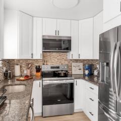 5 Bed/ Pickle360/ Basketball/ Movie