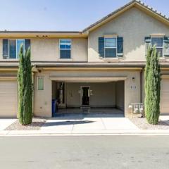 Desert Retreat by Pool and HotTub Near Sand Hollow