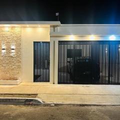 Modern apartment on the ground floor, private