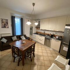 Fortezza garden apartment