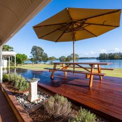 Crystal Palms - Oceanstays - Riverside