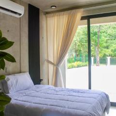 Nelblu Flamingo Suites