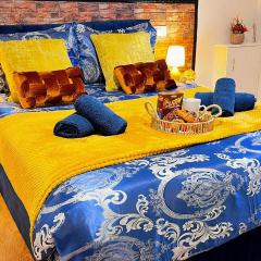 Modern 2-Bed flat NG7 Near QMC & Universities Long Stays Welcome