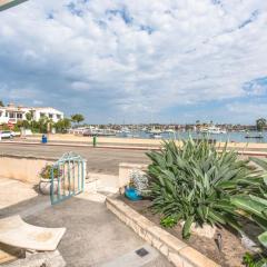 Bayfront 4Br Retreat With Stunning Newport Harbor Views By Beachview Rentals