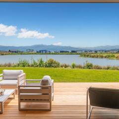 Lakeside Retreat Matarangi