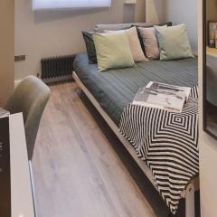 Cosy and lovely micro studio at 4th floor