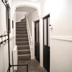 4 Cross Ifor Terrace